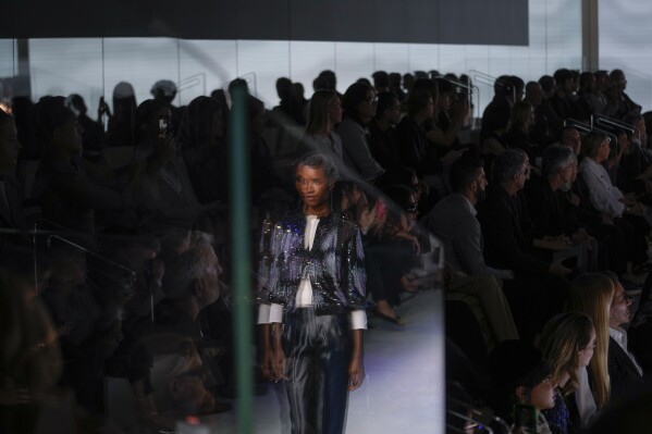 Giorgio 2025 armani women